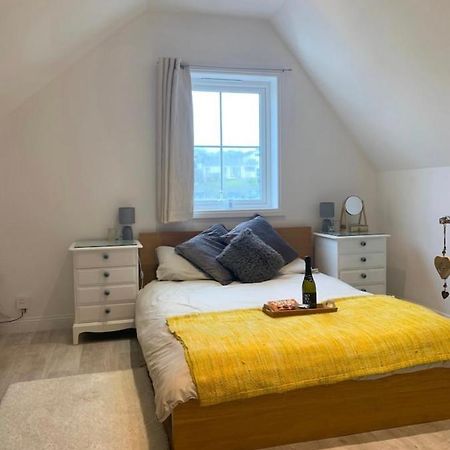 Romantic Hideaway, Seconds Away From Perran Beach Perranporth Exterior photo